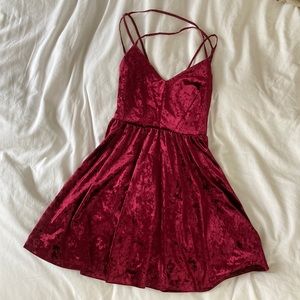 Forever 21 Maroon velvet strappy dress